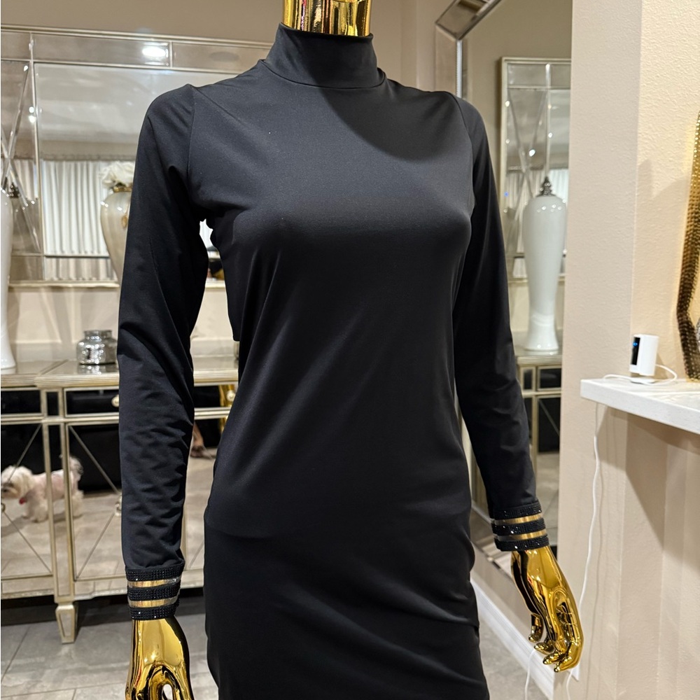 Elegant Black Long Sleeve Dress